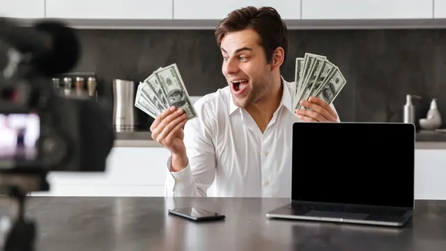 12 Hobi yang Bisa Menghasilkan Cuan (photo by freepik.com)