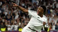 Dua menit berselang, Vinicius Junior berhasil mencetak penyeimbang. (Pierre-Philippe MARCOU/AFP)