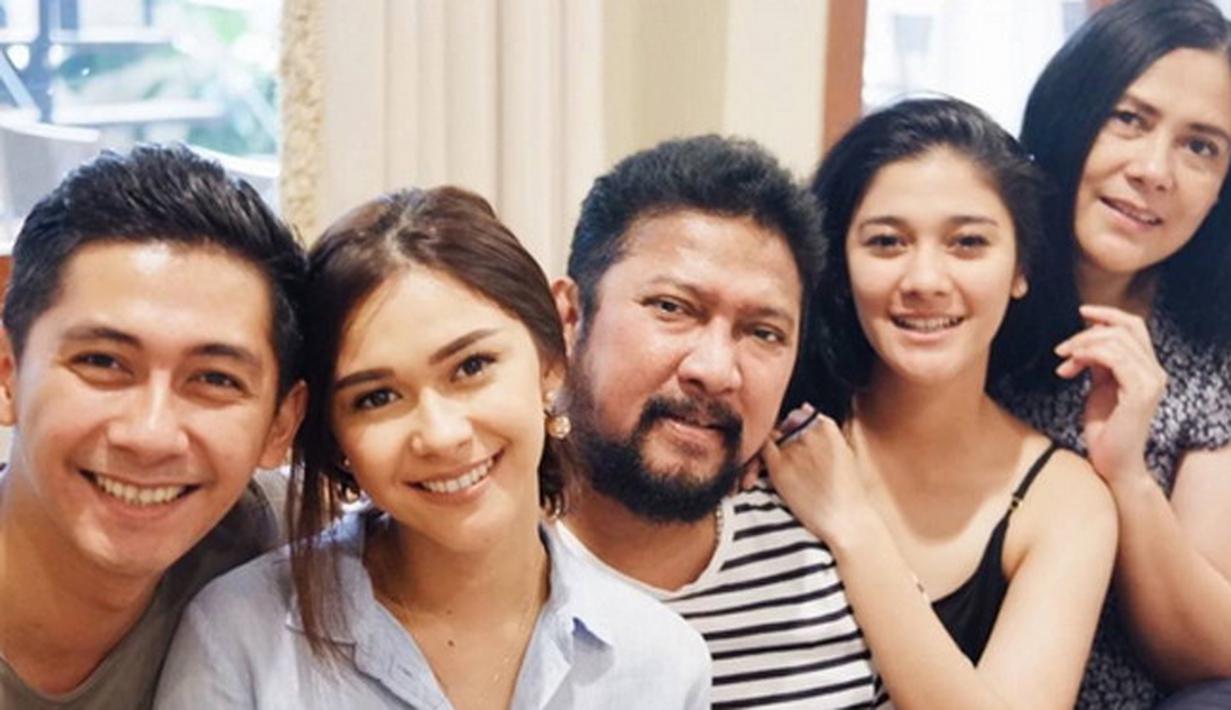 Meski Telah Cerai, Lydia Kandou dan Jamal Mirdad Tampak Harmonis