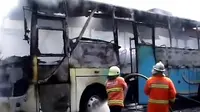 Bus Kota Terbakar di Terminal, Calon Penumpang Kaget