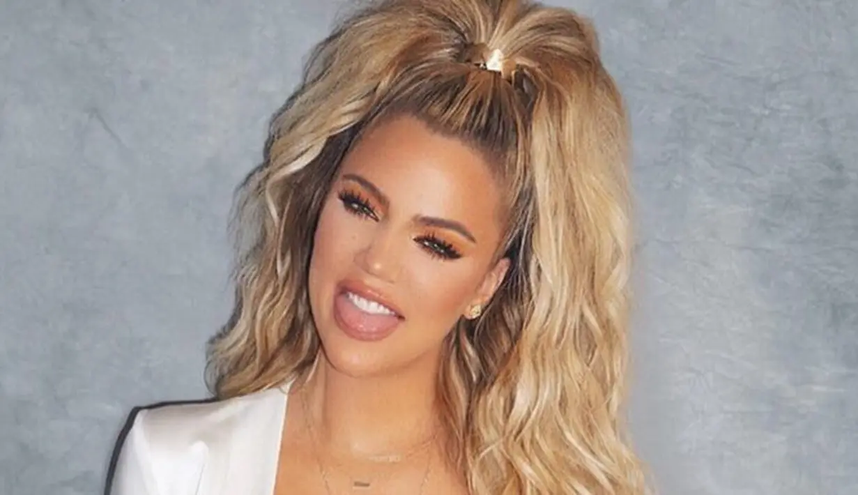 Dalam video tersebut, terdengan ucapan cinta yang keluar dari mulut Khloe untuk True. (instagram/khloekardashian)