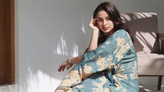 FOTO: Gaya Nora Alexandra dengan Balutan Jumpsuit, Tampil Santai