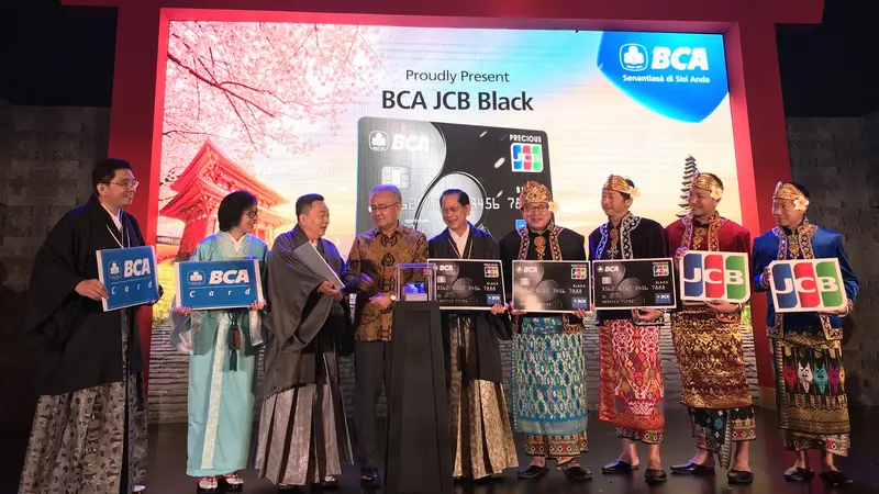 BCA bersama dengan JCB International Indonesia sebagai anak perusahaan dari JCB International Co meluncurkan Kartu Kredit BCA-JCB Black.