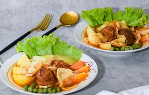 Selat Solo merupakan salah satu makanan Indonesia hasil alkulturasi dengan budaya Belanda. (Dok: Selat Viens)