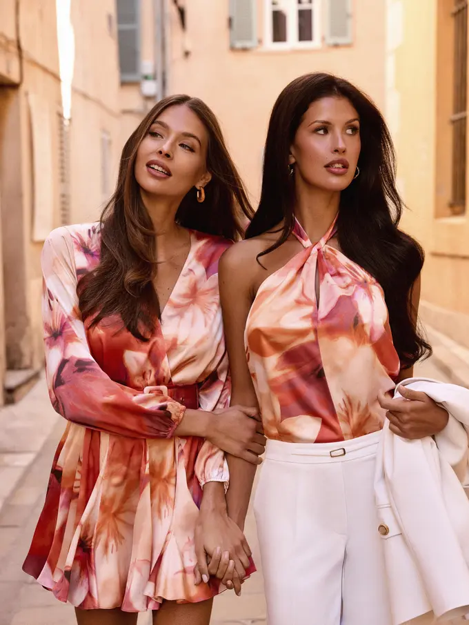 Koleksi GUESS Accessories Spring/Summer 2026 Bikin Tampil Modern Feminine Kian Effortless