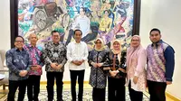 TASPEN telah melakukan penyerahan manfaat Program Pensiun dan Tabungan Hari Tua (THT) kepada Presiden RI ke-7, Joko Widodo. (Photo dok. PT Dana Tabungan dan Asuransi Pegawai Negeri (Persero))