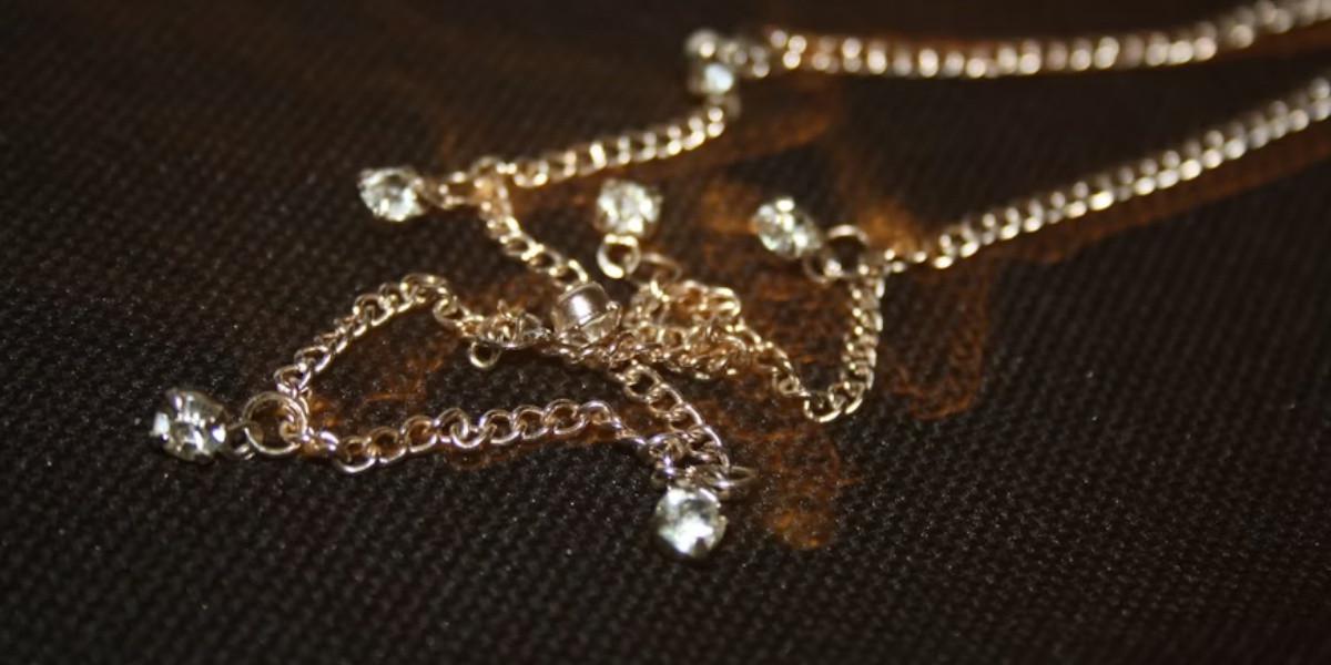 Kalung Emas
