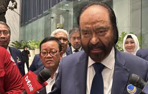 Surya Paloh: NasDem Siap Ambil Risiko dari PT 7 Persen