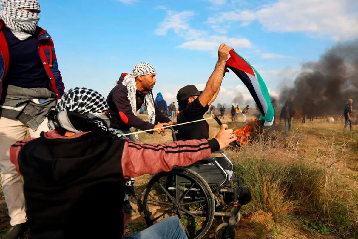 Aktivis Palestina berkursi roda, Ibrahim Abu Thuraya menjadi simbol kemarahan melawan Israel