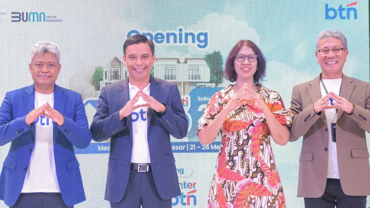 PT Bank Tabungan Negara (Persero) Tbk (BTN) secara serentak meresmikan Sales Center KPR BTN di tiga kota yakni Bandung, Medan dan Makassar