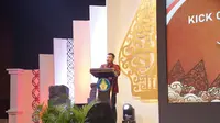 Ketua Harian Panitia Pesparawi Nasional XIII yang juga Sekretaris Daerah DIY, Raden Kadarmanta Baskara Aji saat memberikan sambutan di acara peluncuran logo, maskot, tema dan lagu tema Pesparawi Nasional XIII di Yogyakarta (21/4/2022)