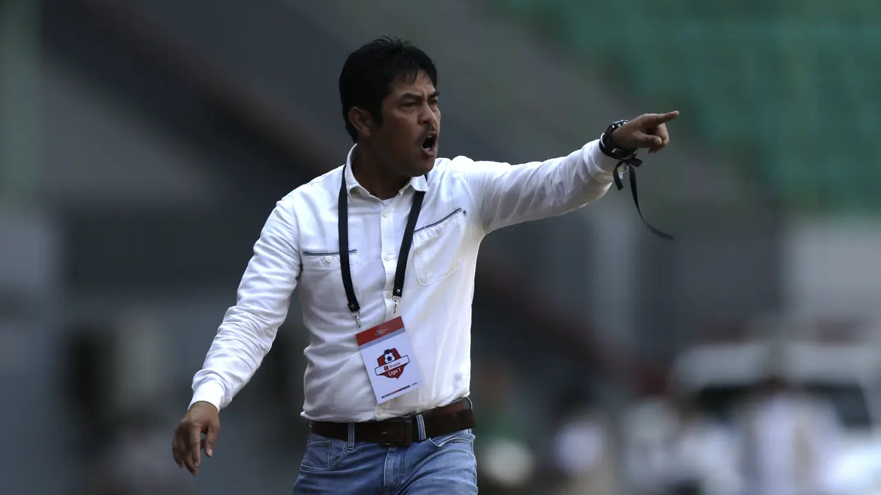 Perseru Badak Lampung Vs Persela Lamongan