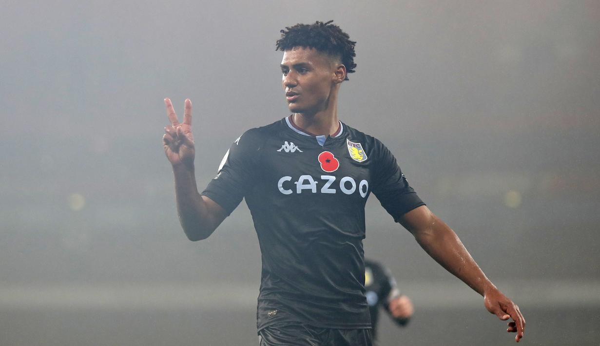 5. Ollie Watkins (Aston Villa) - Pemain asal Inggris ini tampil cemerlang bersama Aston Villa di awal musim ini. Penampilan apik Ollie Watkins saat mencetak tiga gol ke gawang Liverpool dan dua gol ke gawang Arsenal. (AFP/Alastair Grant/pool)