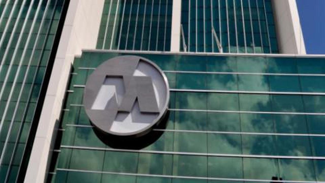 Kalah dari Elnusa, Bank Mega banding