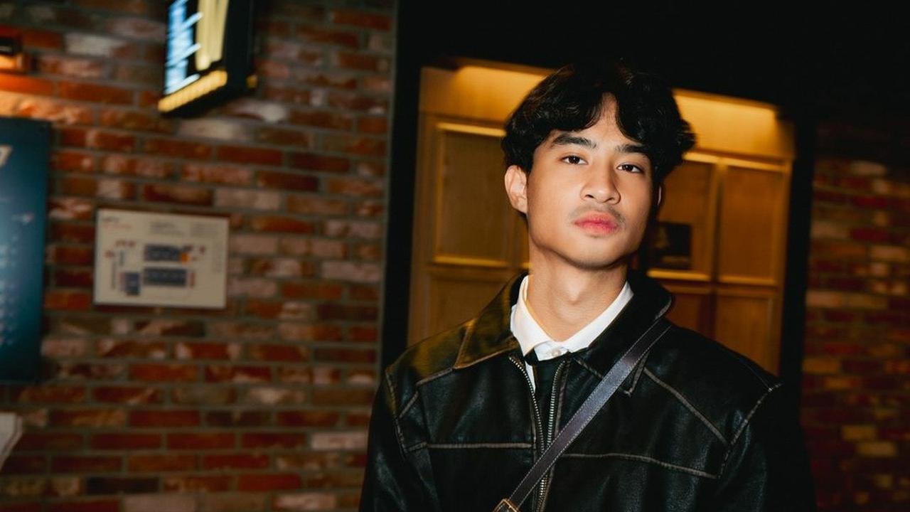 Devano Danendra bermain dalam series Zona Merah.