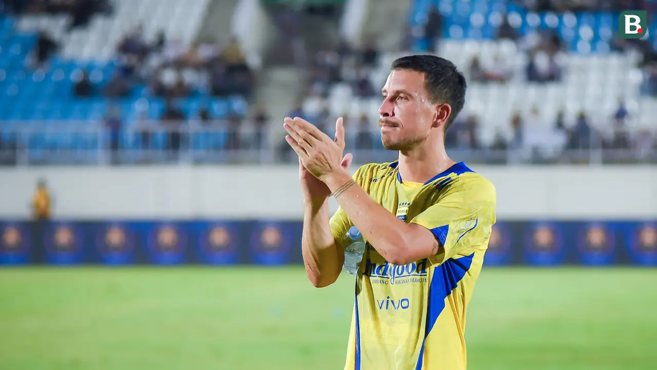Foto: 10 Pemain Persib Bandung Sukses Persembahkan Comeback Dramatis di Kandang Arema FC pada Lanjutan BRI Super League