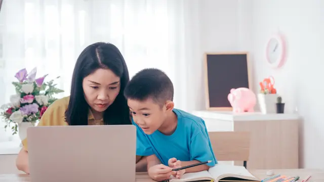 Nggak Sulit Kok Maksimalkan Kegiatan Belajar Anak, 3 Website Ini Bisa Diandalkan