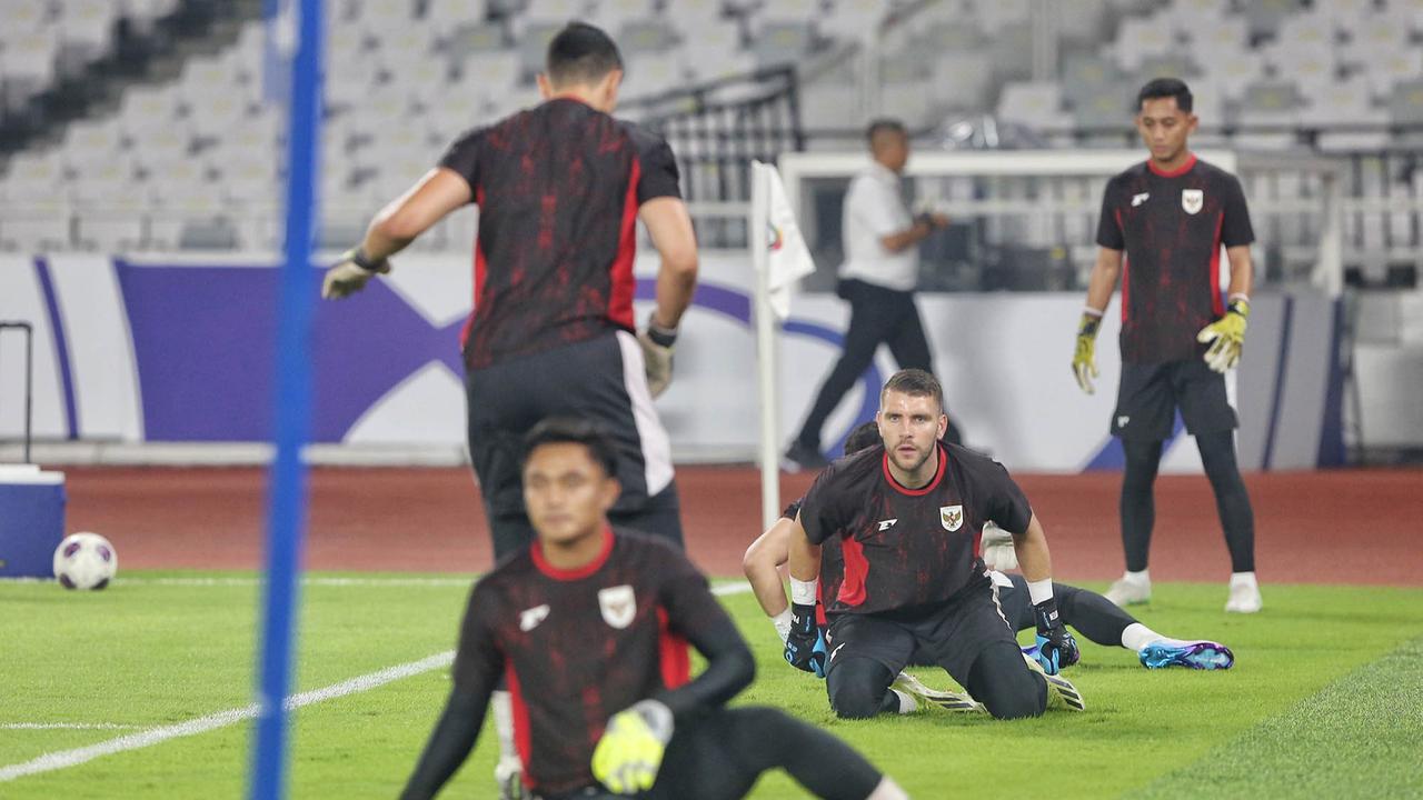 FOTO: Latihan Terakhir Timnas Indonesia Jelang Laga Melawan China