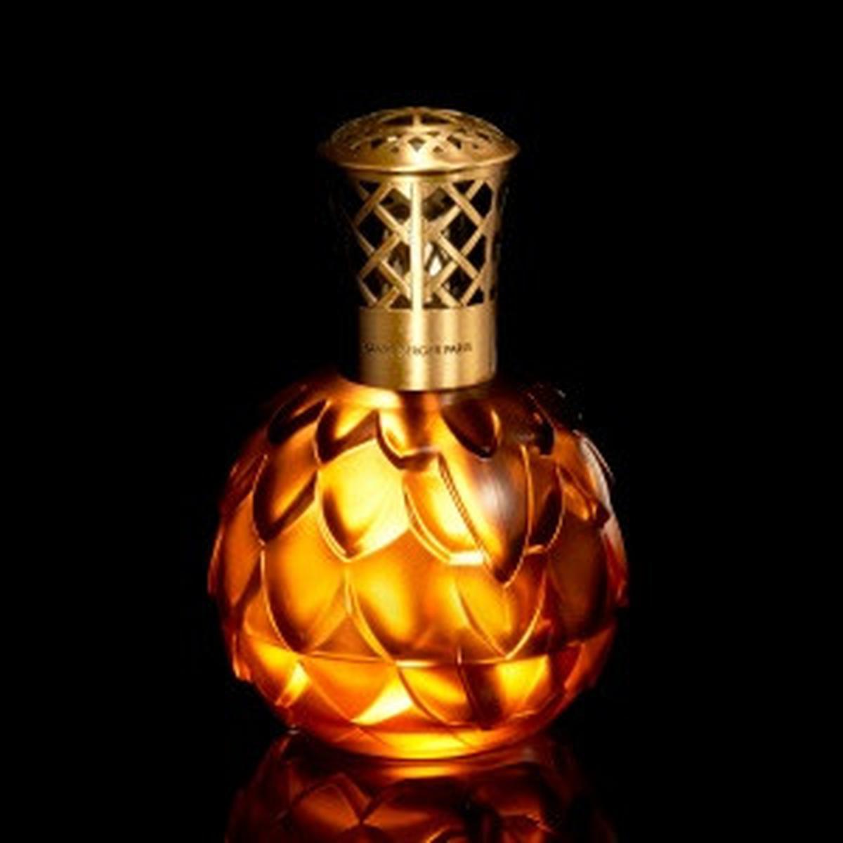 Ilustrasi Parfum