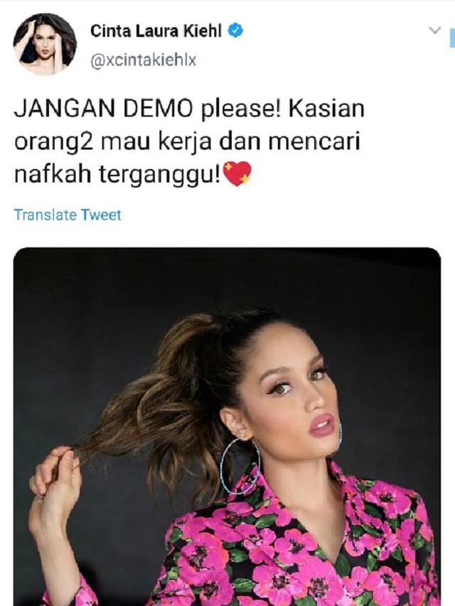 [Fimela] Cinta Laura