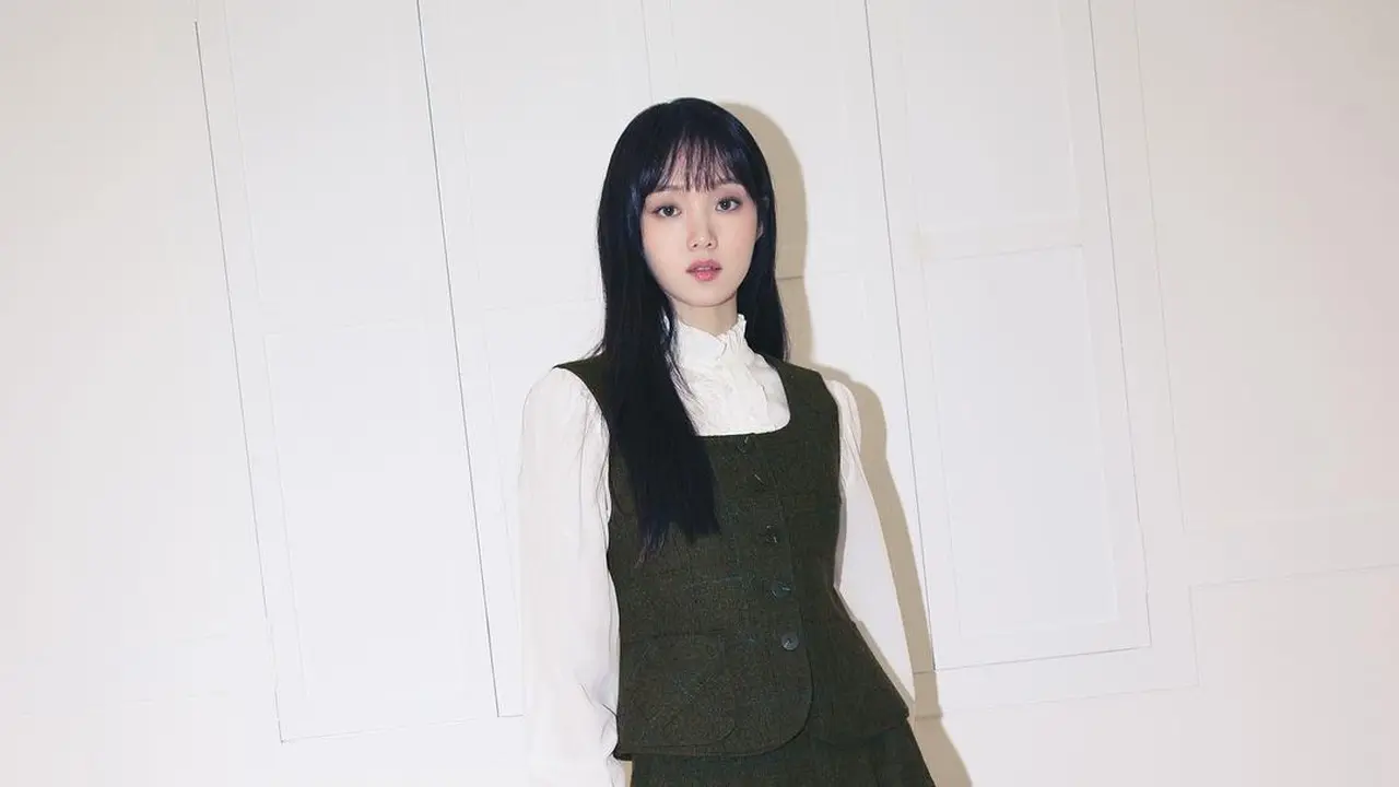 Lee Sung Kyung (Foto: Instagram/heybiblee)