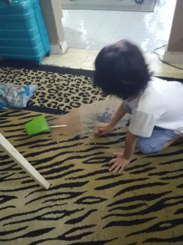 7 Potret Bukti Punya Anak Itu Menguji Kesabaran Banget
