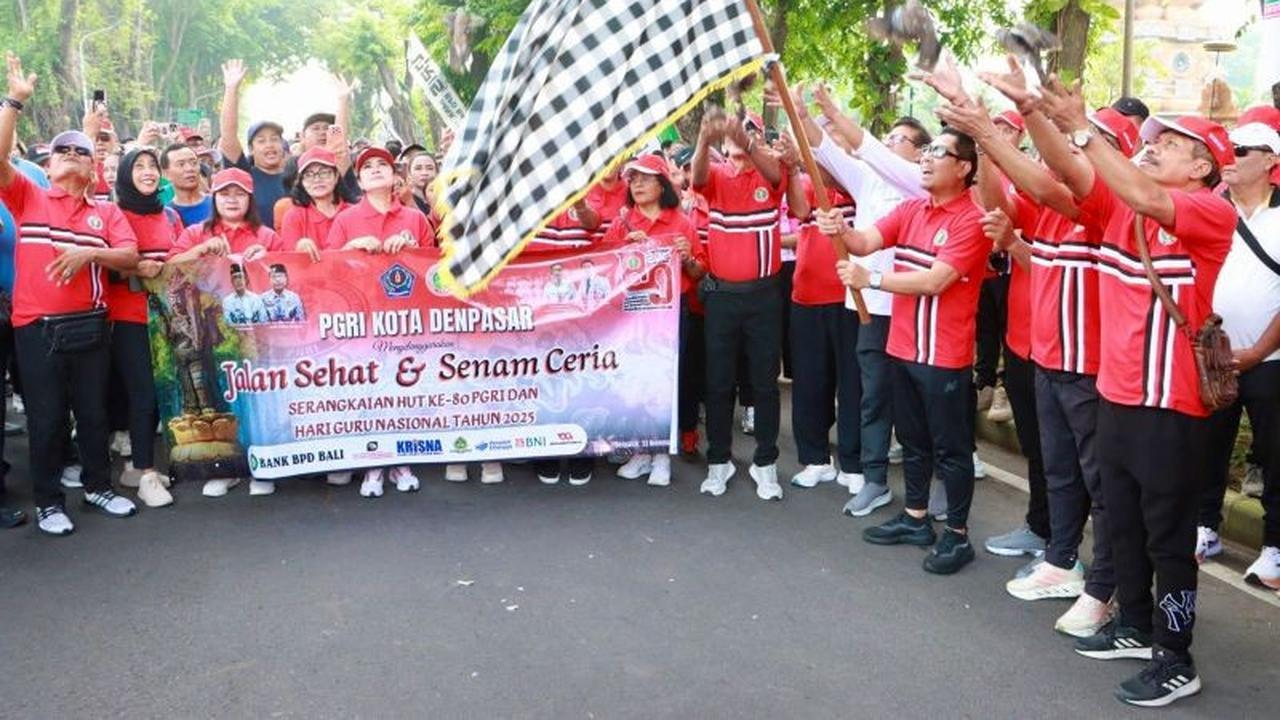 5.000 Guru Ikuti Jalan Sehat Meriah di Denpasar, Rayakan HGN 2025 dan HUT PGRI ke-80