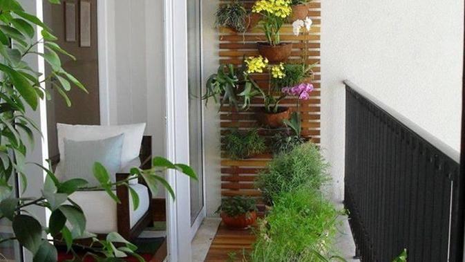 Inspirasi Taman Cantik untuk Balkon Apartemen Anda | Bau Bawang