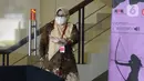 Kepala Badan Pemberdayaan Perempuan dan Keluarga Berencana (BP2KB) Kabupaten Bogor Siti Nurianty usai menjalani pemeriksaan di Gedung KPK, Jakarta, Senin (11/5/2020). Siti diperiksa sebagai saksi untuk tersangka mantan Bupati Bogor Rachmat Yasin terkait dugaan korupsi SKPD. (merdeka.com/Dwi Narwoko)