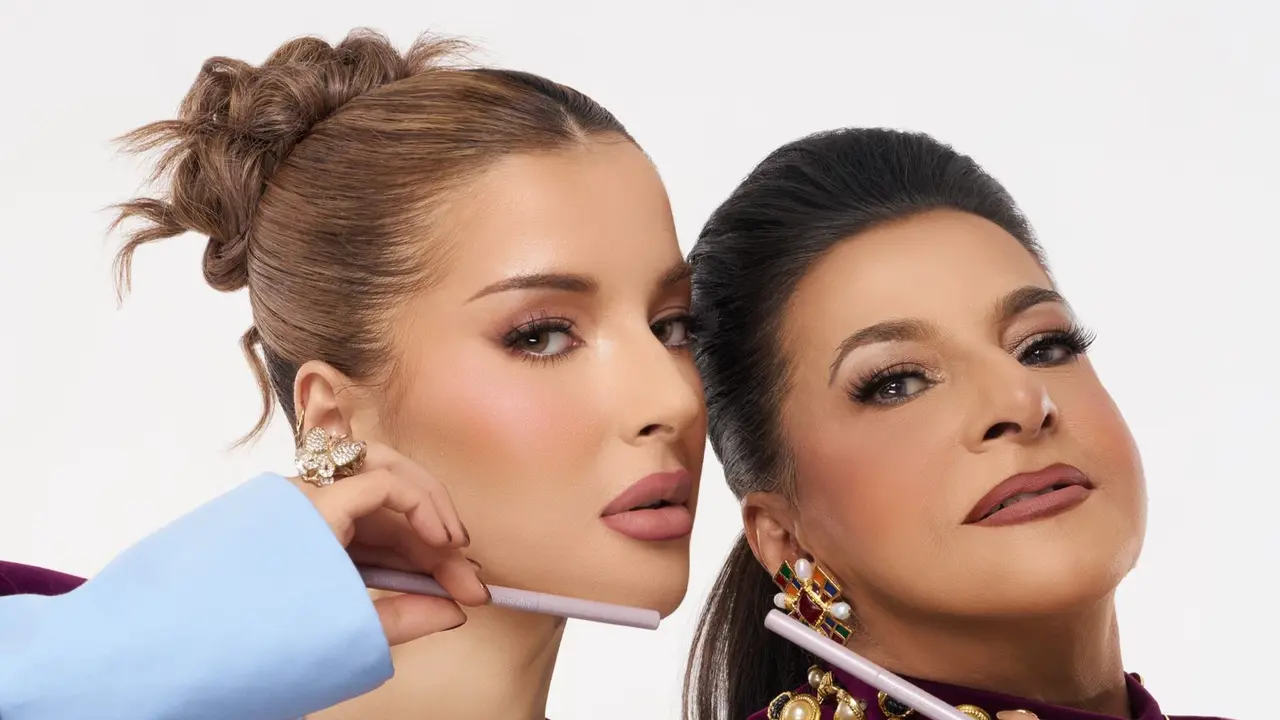 Kolaborasi Spesial Tasya Farasya dan Bu Ala, Lip Sculptor dari MOP Beauty untuk Bibir Lebih Terdefinisi
