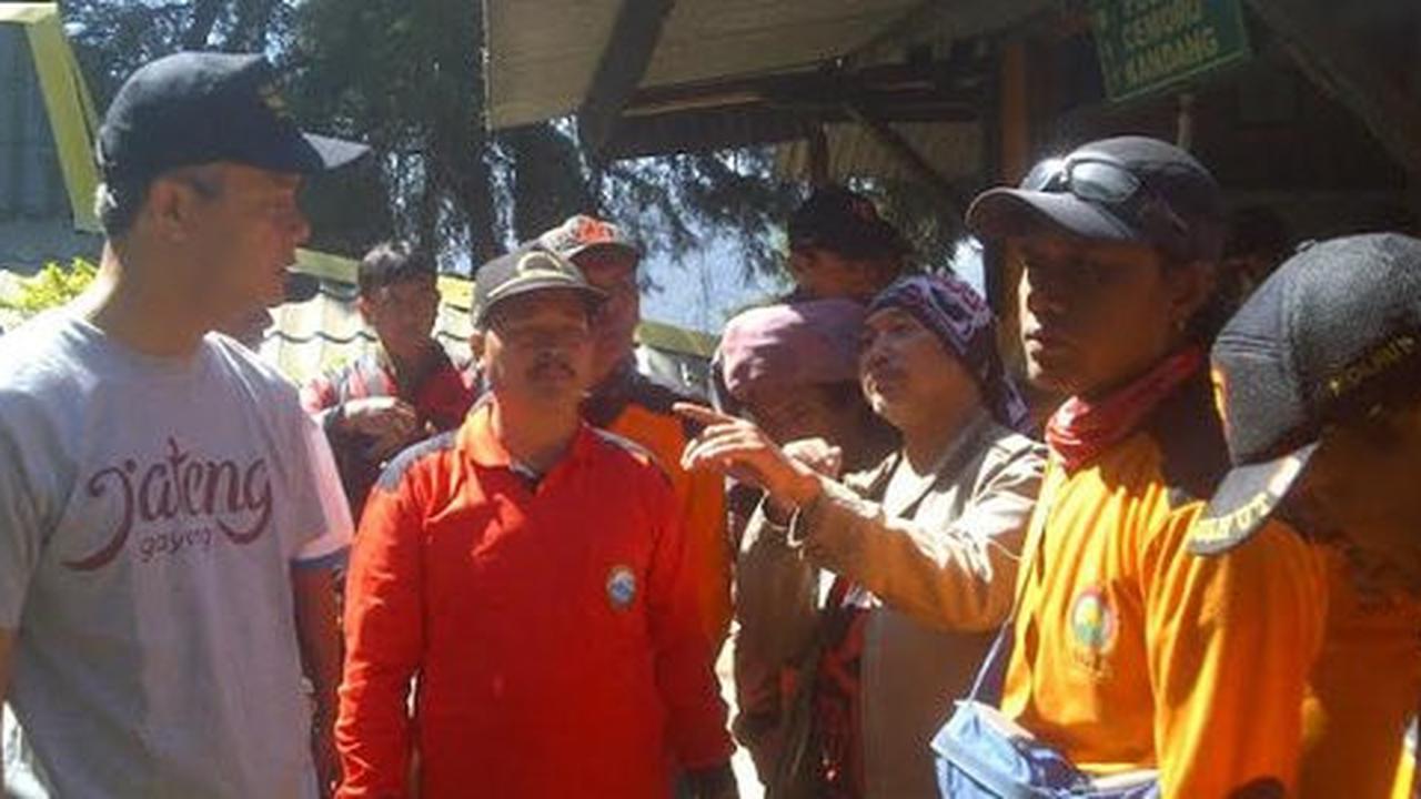 Ganjar minta pendakian 7 gunung di Jateng ditutup