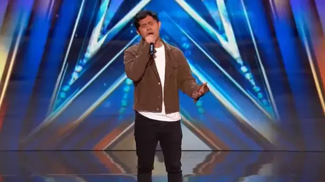 Saat tampil di audisi America's Got Talent 2023, Cakra Khan sukses membawakan dua buah lagu yang cukup fenomenal. Yakni "Make It Rain" dan "No Woman, No Cry.