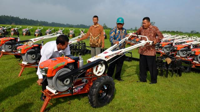 Demi Kemajuan Pertanian Alsintan  dari Kementan Merata 