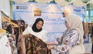 Hari Batik Nasional, PNM Dampingi Perajin Lewat Klasterisasi