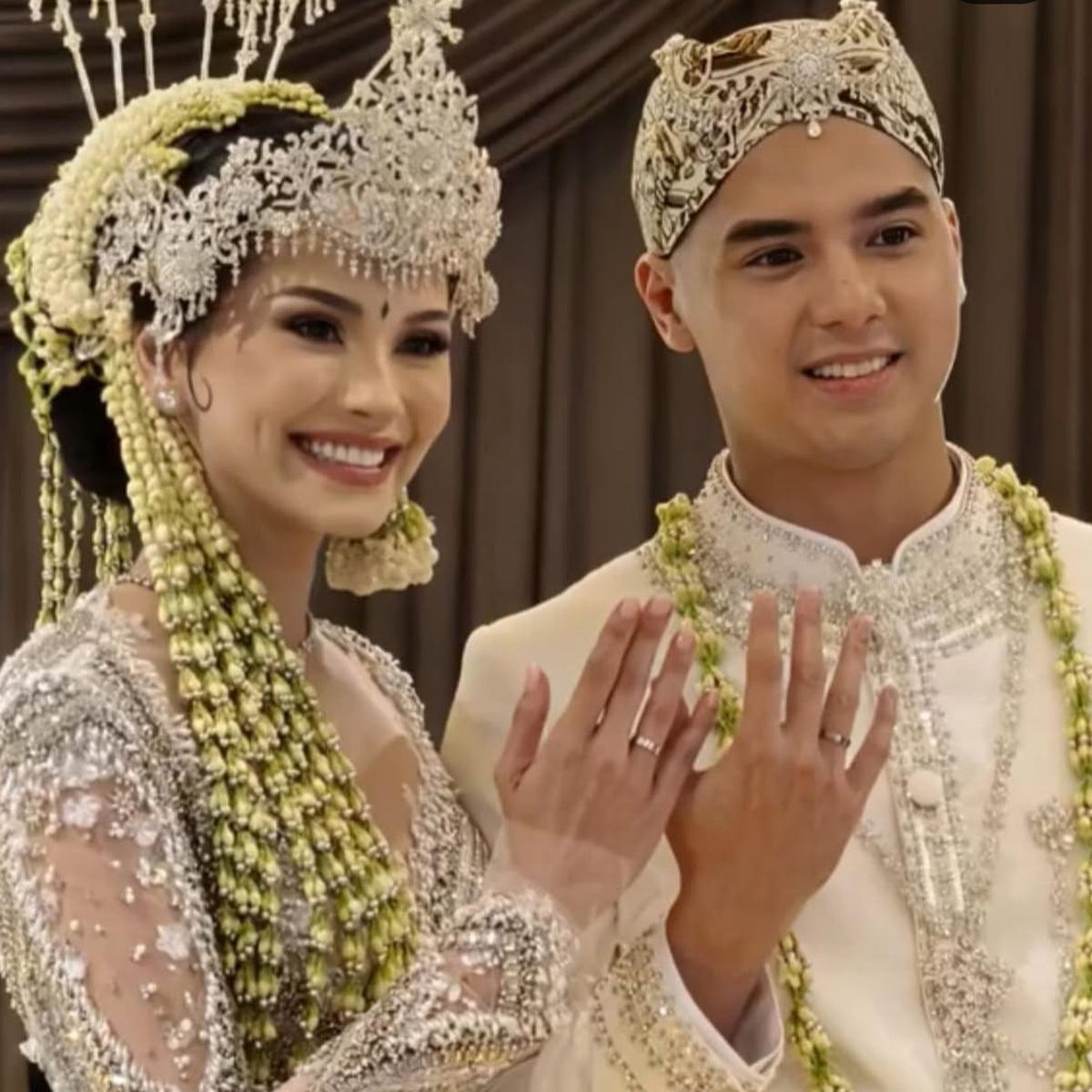 Cantik Maksimal! 5 Potret Alyssa Daguise Saat Akad Nikah Bikin Pangling - Aura Pengantin Terpancar