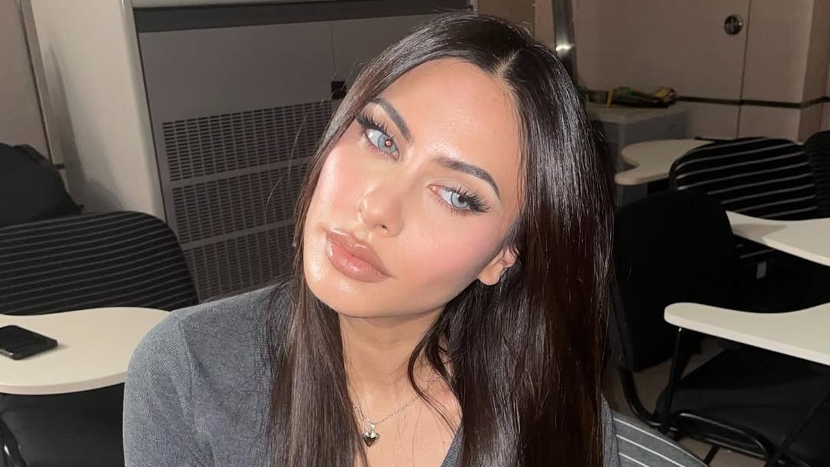 Pesona Valerie Thomas dengan Foxy Makeup, Disebut Megan Fox-nya Indonesia