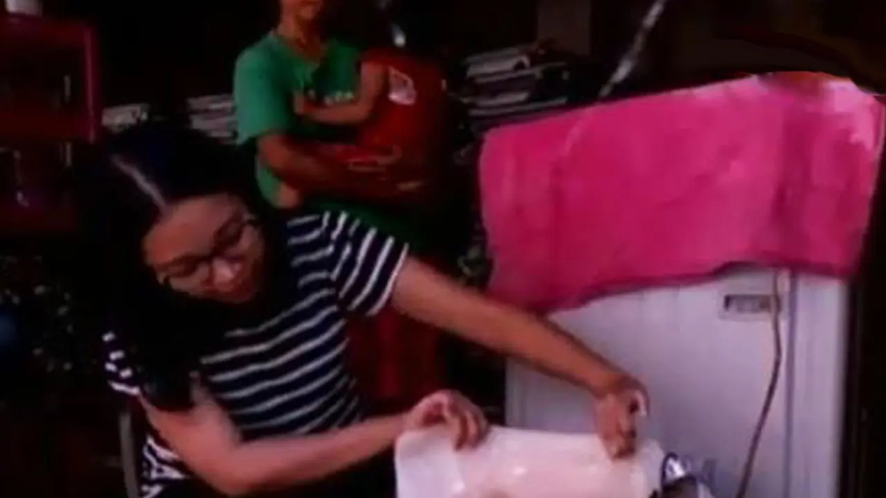 Segmen 2: Inovasi Kain dari Bakteri dan Limbah Tahu