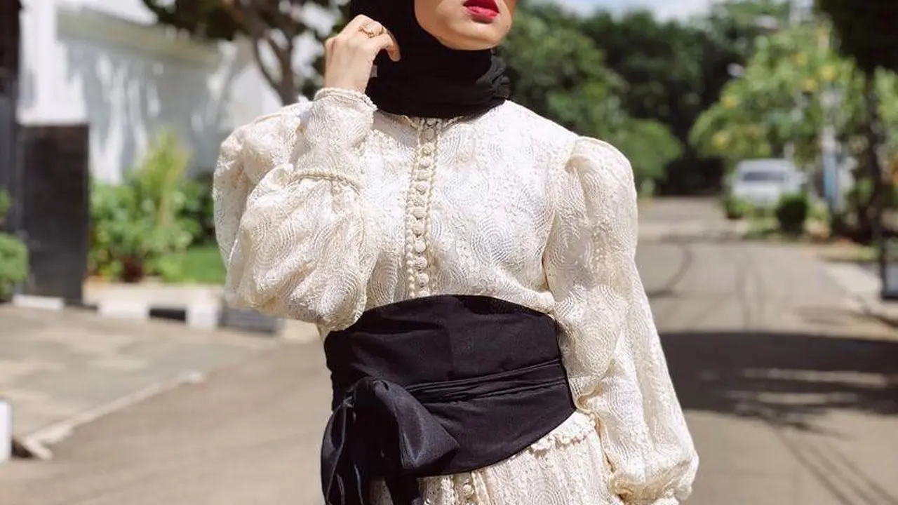 8 Inspirasi Model Gamis Simple Tapi Elegan, Cocok untuk Kondangan