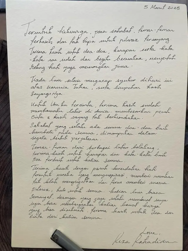 Reza Rahadian Tuliskan Surat Ucapan Terima Kasih (credit: instagram/officialpilarez)