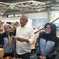 Pj Wali Kota Bandung, Bambang Tirtoyuliono saat saat menghadiri Pasar Kreatif Kota Bandung di The Kings Shopping Center, Kamis, 13 Juni 2024.