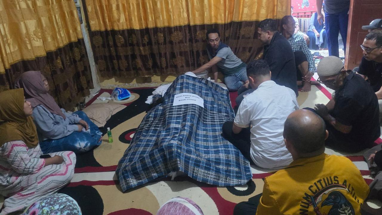 Sosok Ubay, Fotografer Korban Meninggal Dunia saat Gedung DPRD Makassar Dibakar Massa