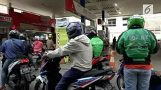PT Pertamina (Persero) menaikan harga bahan bakar minyak (BBM) nonsunsidi jenis Pertamax pada Minggu kemarin.
