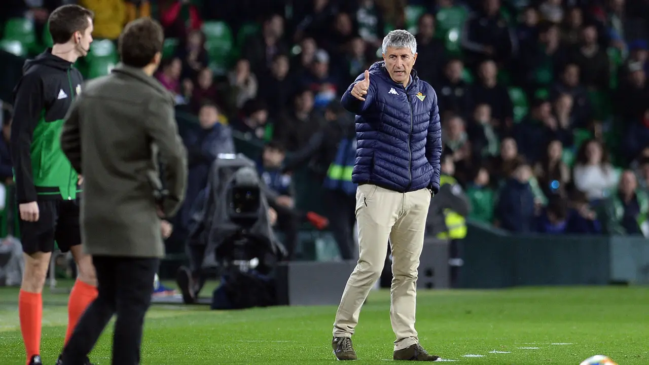 Quique Setien Resmi Jadi Pelatih Baru Barcelona