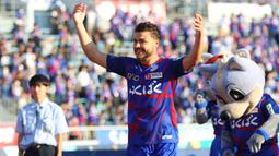 Ventforet Kofu didirikan pada 1965 dan sebelumnya masih menggunakan nama Kofu Club hingga 1995. Ventforet Cofu mulai bergabung dengan J2-League pada 1999. (J.League)
