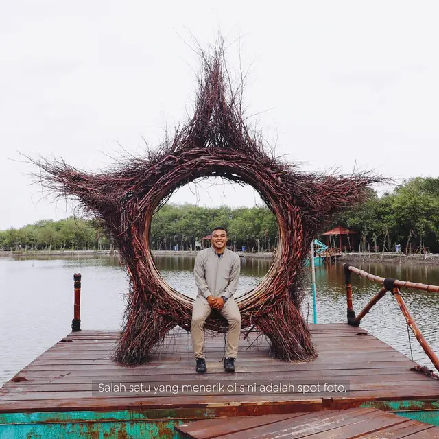 Potret Taman Mangrove Medokan, Spot Wisata Baru di Surabaya