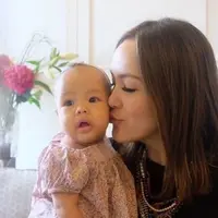 Sidang cerai Cathy Sharon dan Eka Kusuma kembali digelar di PN Jakarta Selatan, Senin (21/3) Usai sidang Cathy mengaku masih mencintai sang suami dan ingin keluarganya tetap utuh.