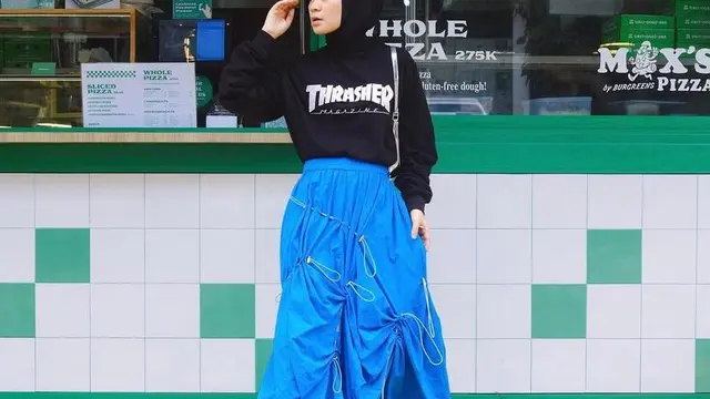 8 Inspirasi Model Baju Wanita Terkini dengan Warna Cerah yang Diprediksi Jadi Tren 2022