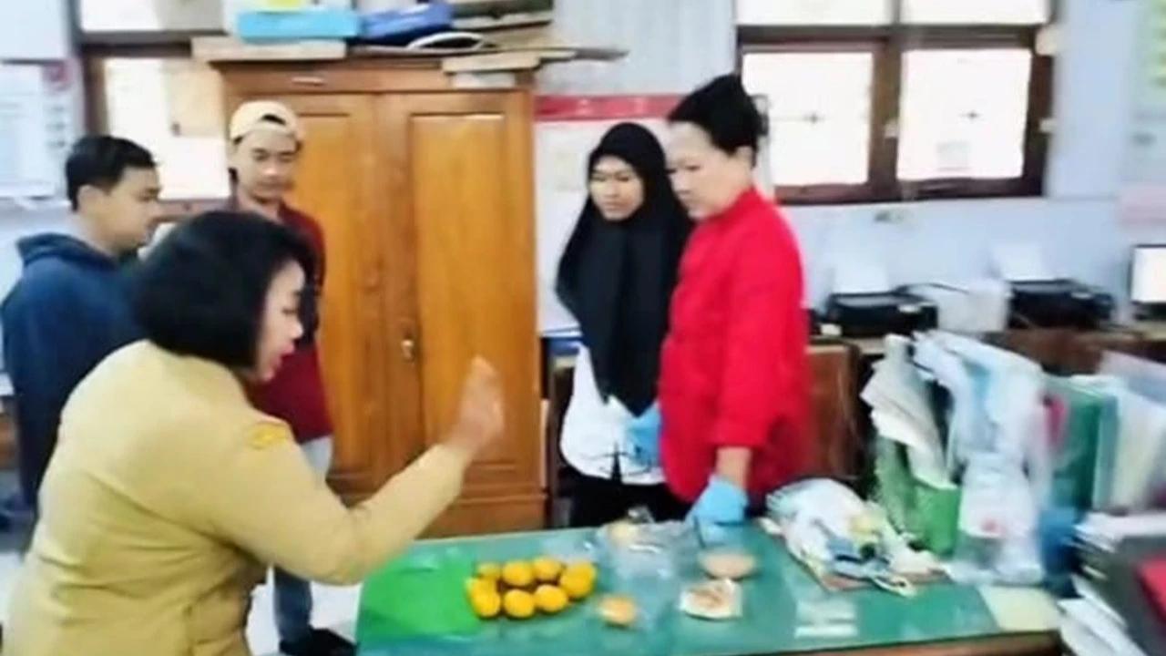 Kepsek SD di Salatiga Meradang, Menu MBG Disajikan untuk Siswa Ada Ulatnya hingga Sekrup