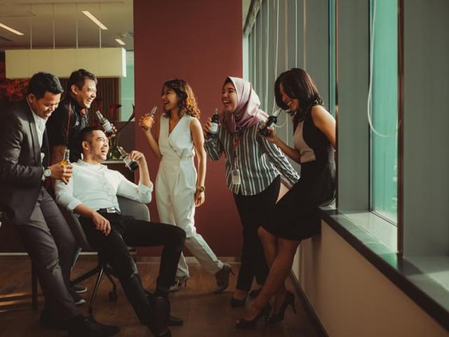 Ciri Ciri Interaksi Sosial Dan Syaratnya Yang Perlu Dipahami Ragam Bola Com