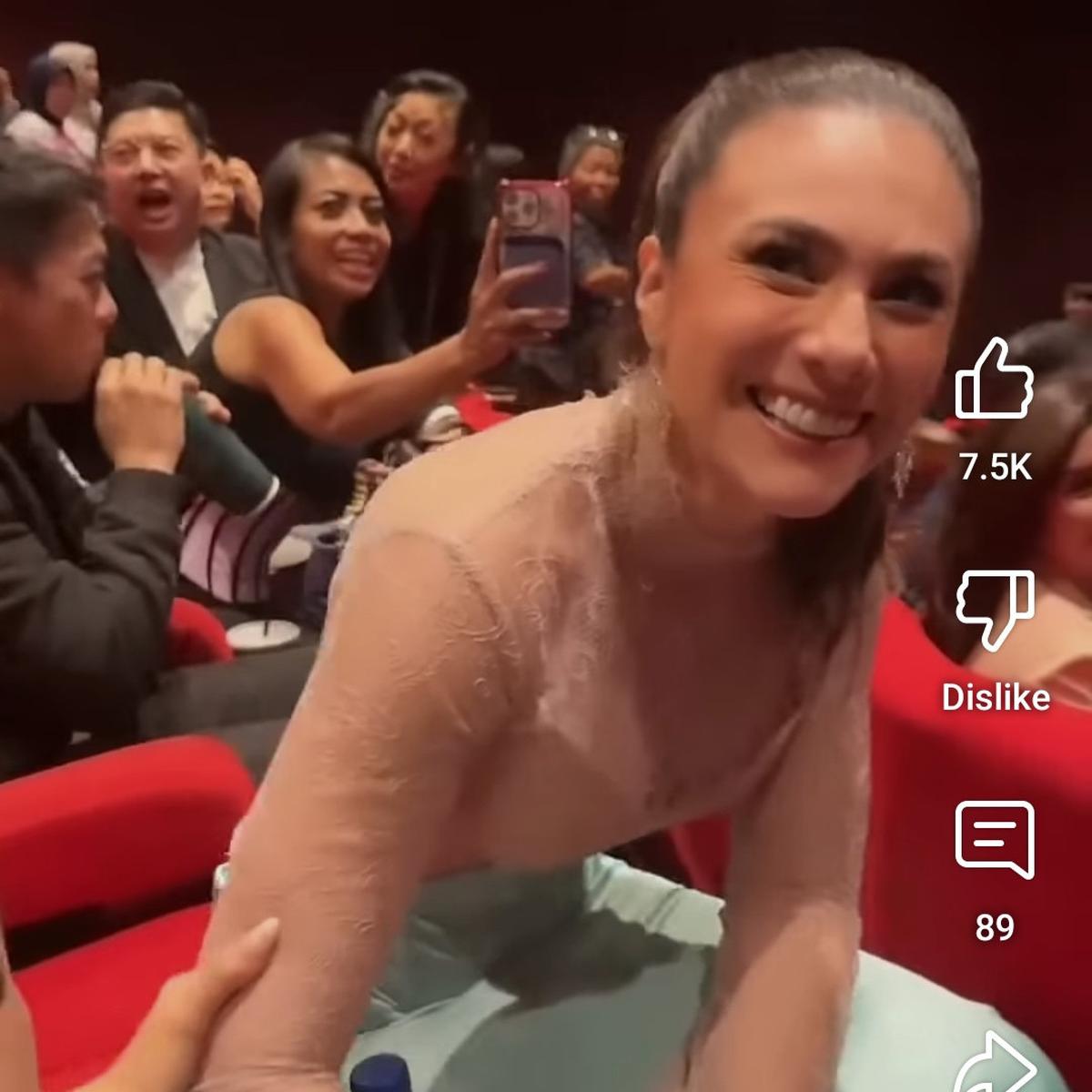 Potret Ariel Noah & Wulan Guritno Duduk Berdampingan di Bioskop, Jadi Awal Isu Pacaran Mencuat